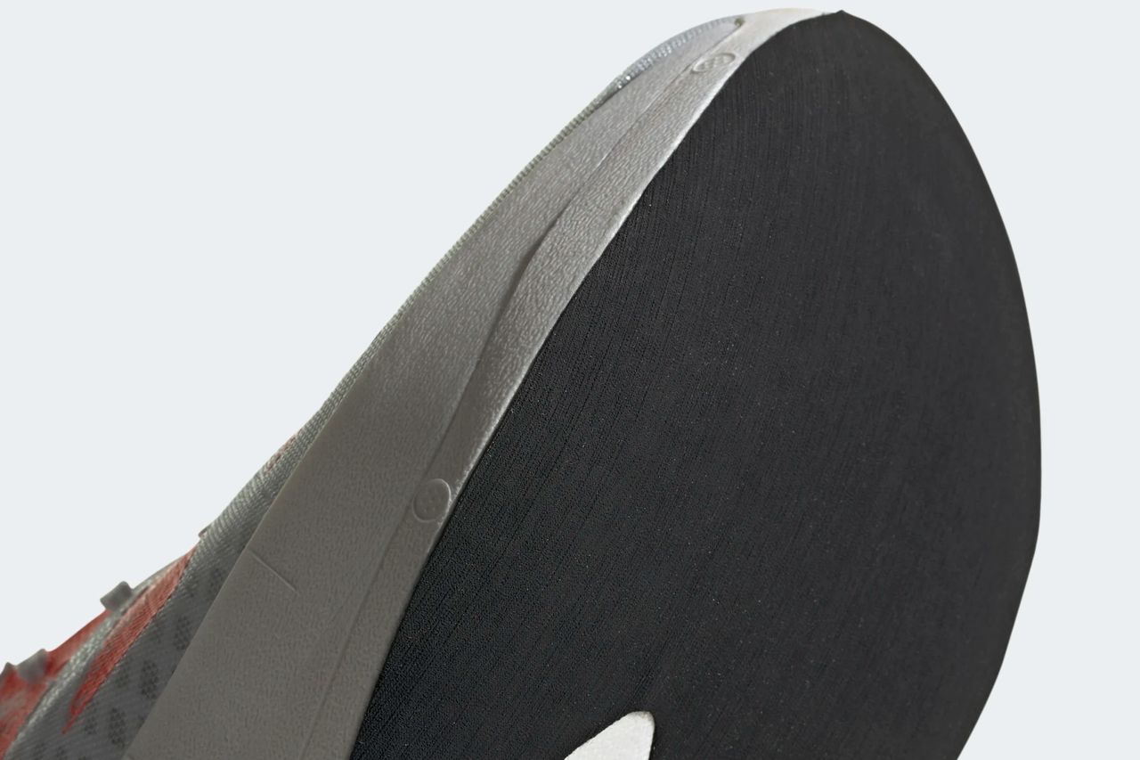 Le semelle externe des Adidas Adizero Adios Pro