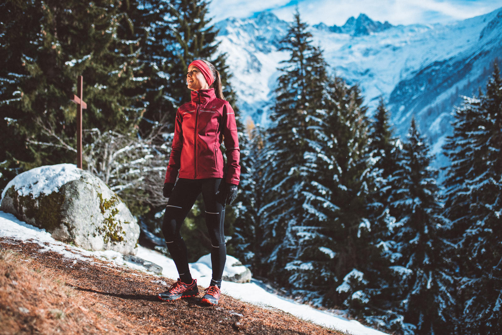 La belle Sylvaine Cussot en Asics