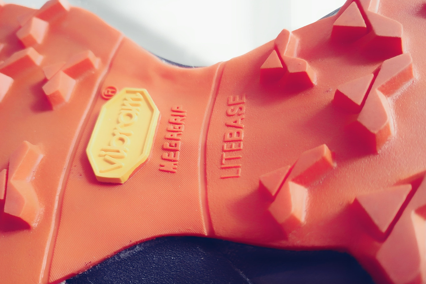 Vibram Litebase et Dynafit Feline Up Pro