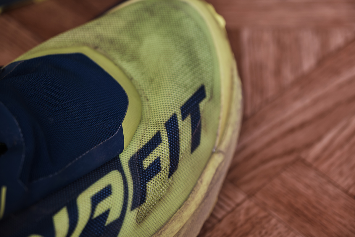 Dynafit Ultra 100 jaune et bleue mesh
