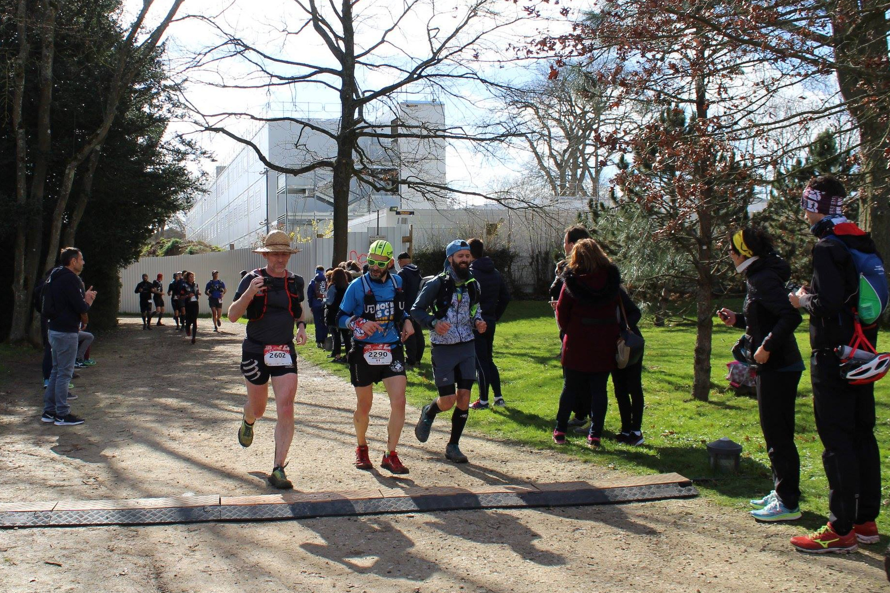 Arrivée à Buc avec Apostolos