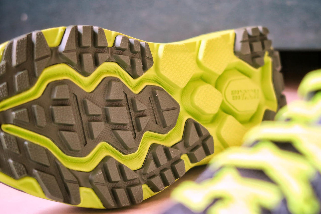 Zoom sur les crampons des Challenger ATR5