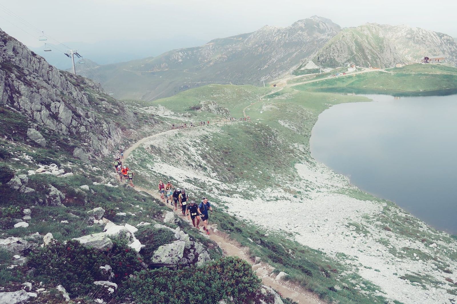 Les lacs. En plus des 65km de la 6000D il y a la 6D Lacs