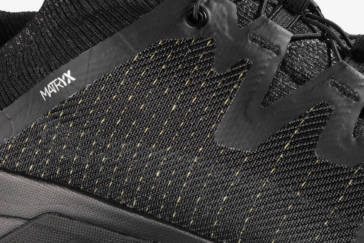 Voilà c'est ça le tissu Matryx