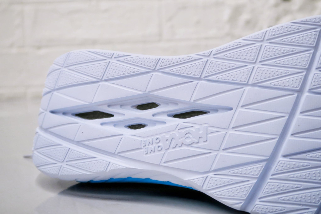 Zoom sur la plaque carbone