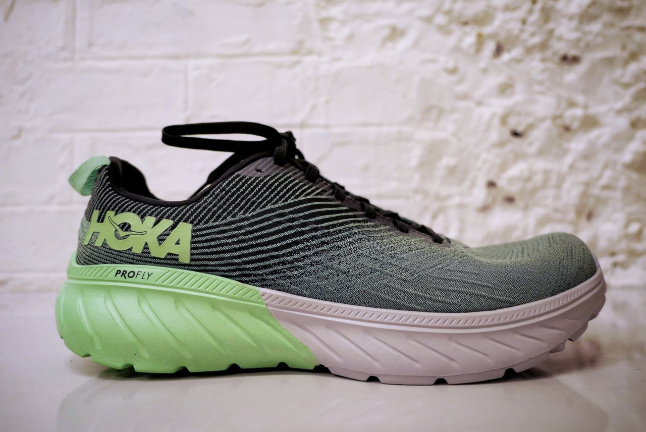 hoka womens mach 3