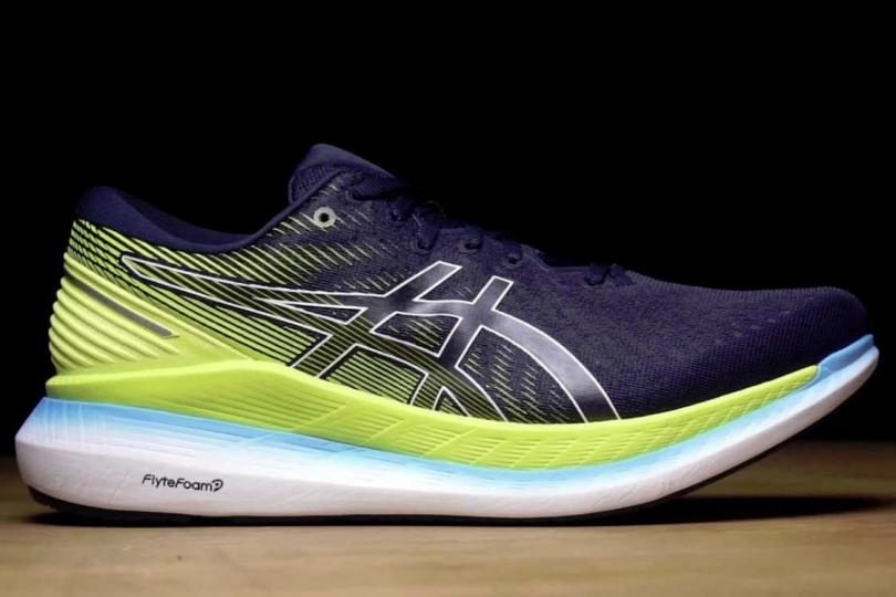 asics gelfeather glide 4