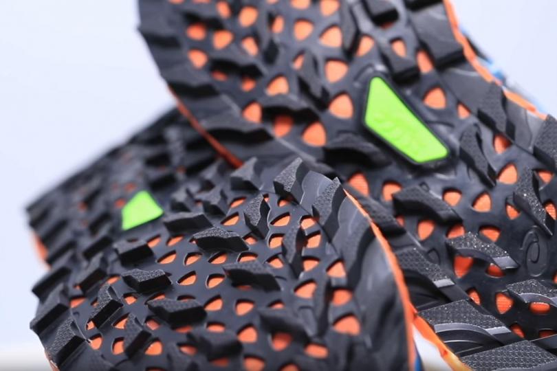 Asics Trabuco Max - crampons