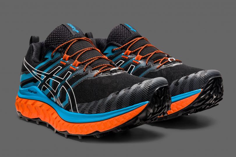 Les Asics Trabuco Max