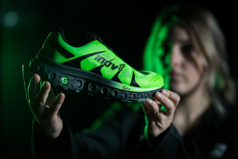 Inov-8 Trailfly Ultra G300 Max et cette techno de semelle Graphène
