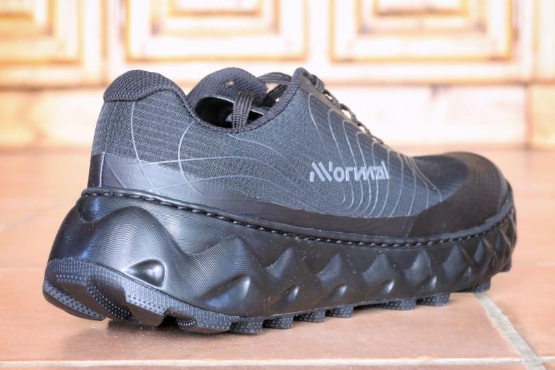 La NNormal Tomir 2, vue 3/4 arrière