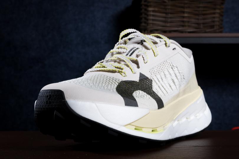 La On-Running Cloud Ultra Pro