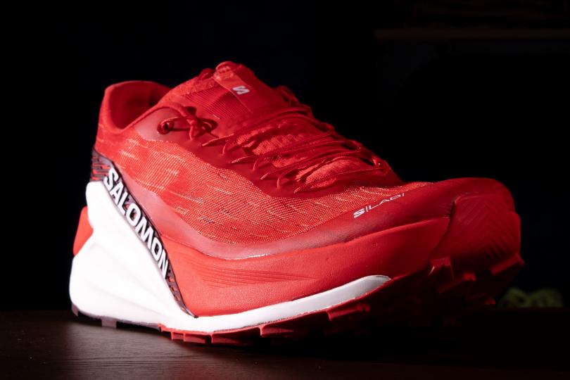La Salomon S/Lab Pulsar 4, zoom avant