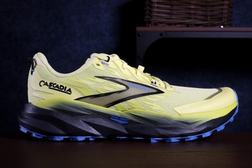 La Brooks Cascadia 19, vue latérale