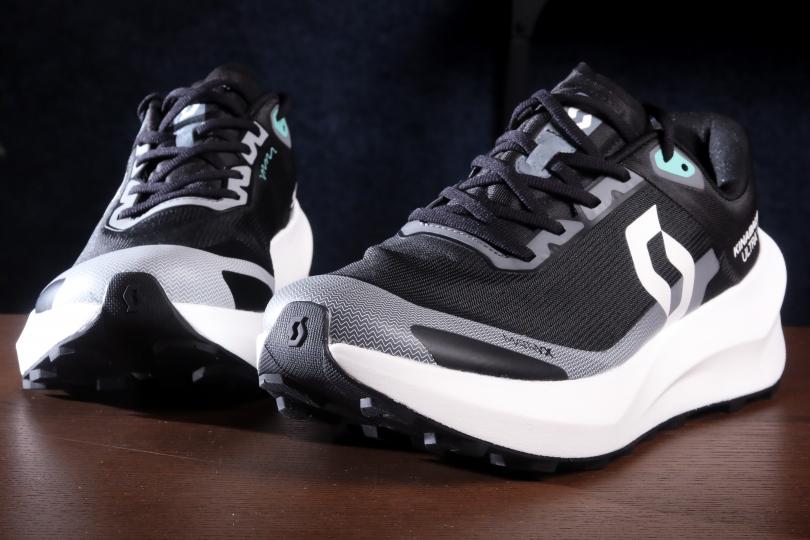 Les Scott Kinabalu Ultra