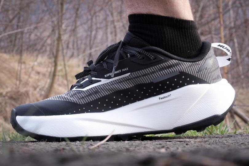 Le test des Kiprun Kipsummit Max