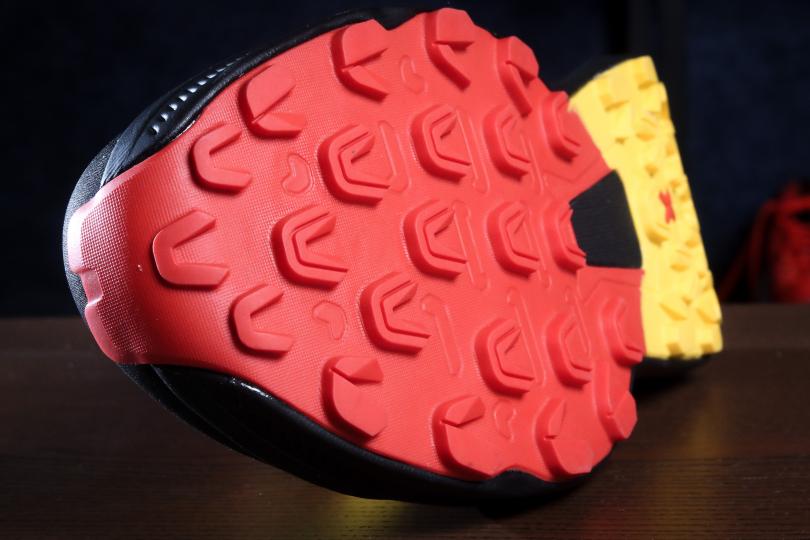 La Sportiva Prodigio 2, les crampons de la semelle externe