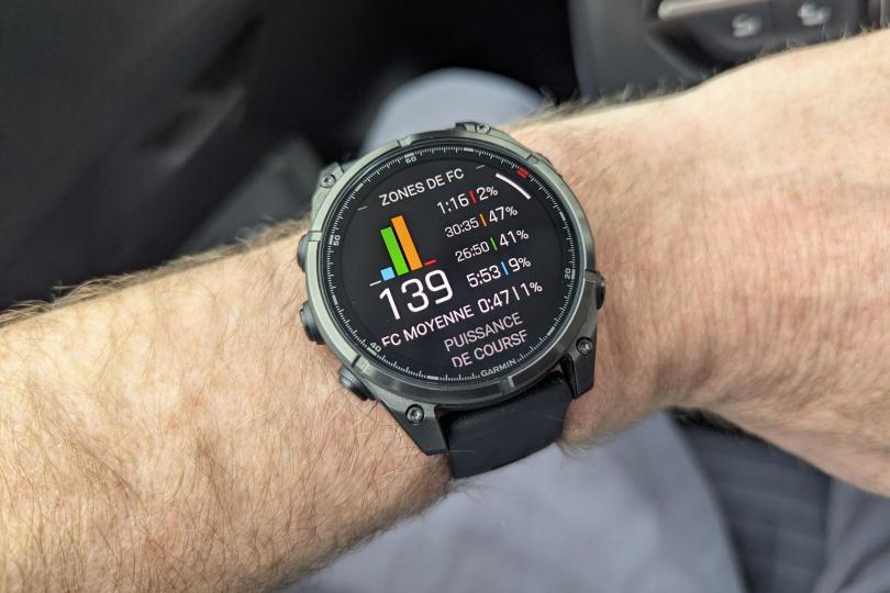 Garmin Fenix 8 Pro - photo produit