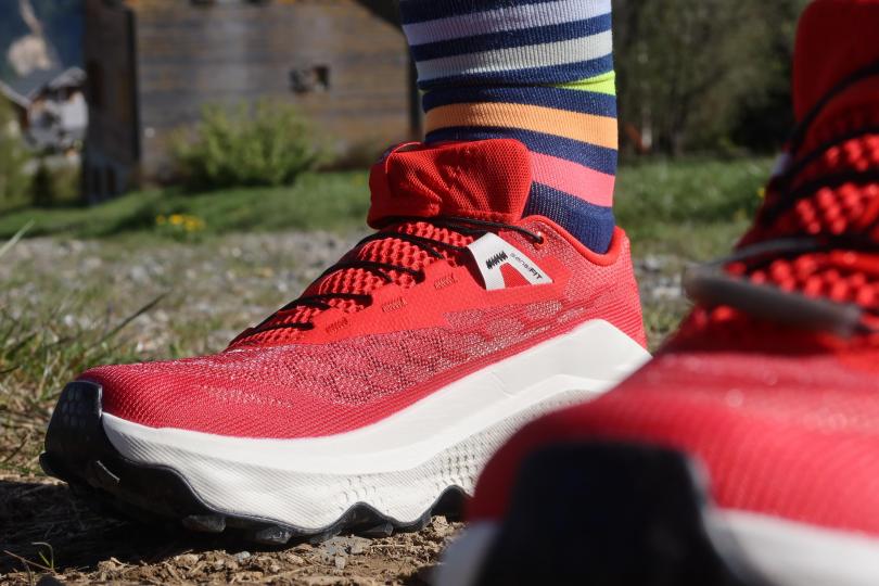 Salomon Ultra Glide 4
