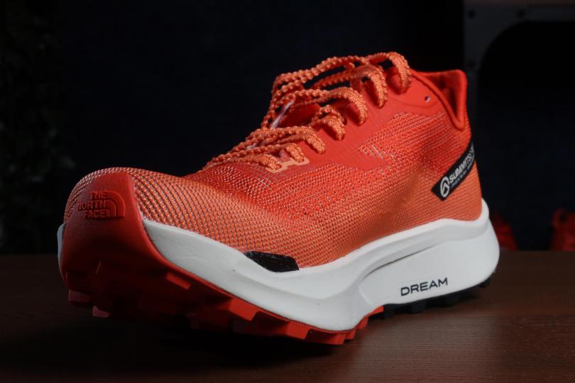 The North Face Summit Vectiv Sky 2