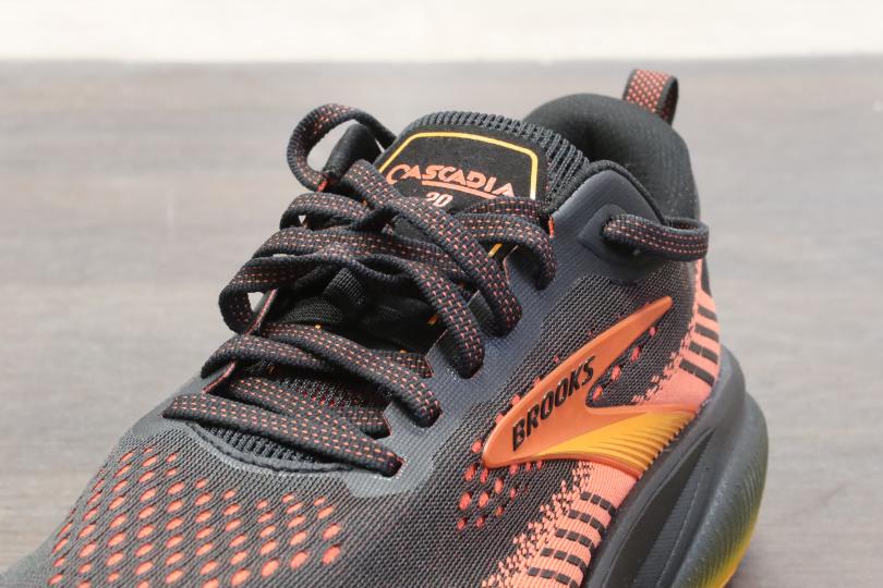 Brooks Cascadia 20, zoom sur la tige