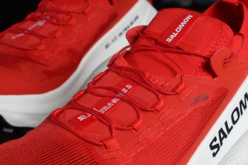 Zoom sur la tige des Salomon S/Lab Ultra Glide 2