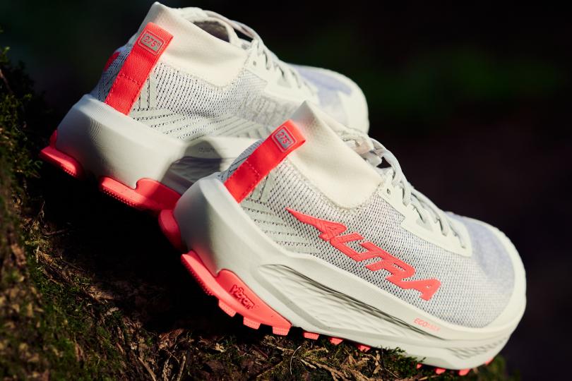 Altra Olympus 275 HiLo Ambiance