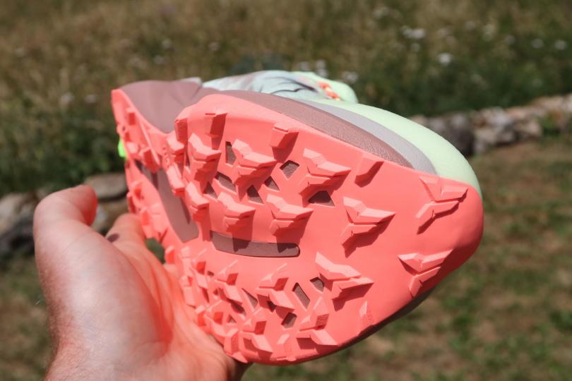 Présentation de la Asics MetaFuji Trail 2