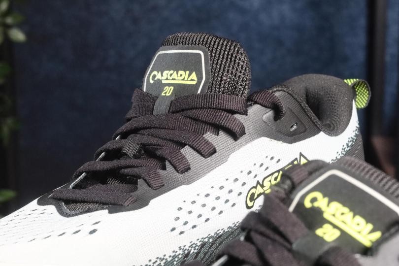 Journal du Trail : La Brooks Cascadia 20, la languette
