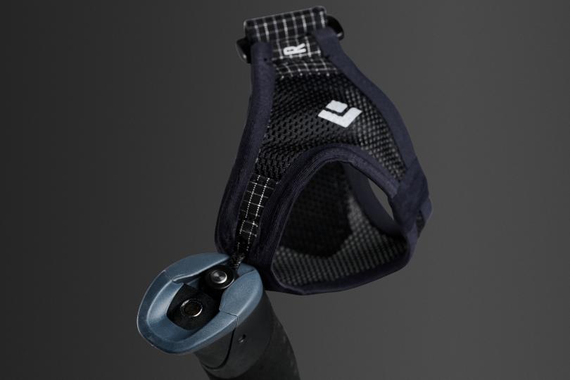 Le gantelet du Black Diamond Distance Carbon Z FKT