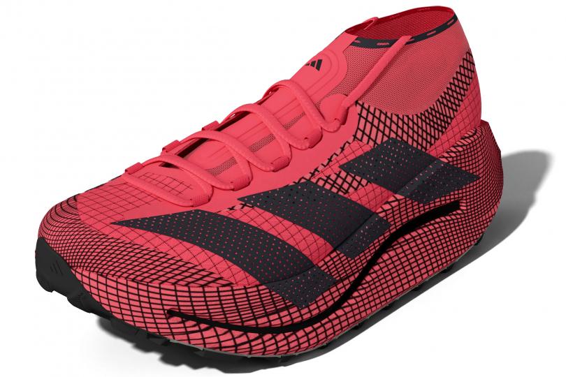 PackShot : La Agravic Speed Ultra Evo rouge de 3/4 avant