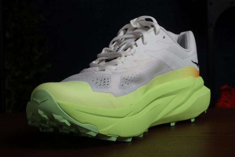 JDT, les Hoka Torrent 5. Vue 3 quarts avant